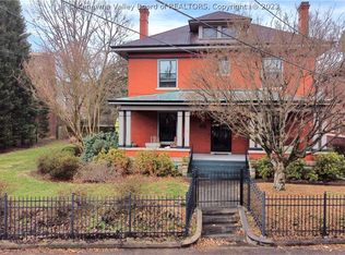 1525 Quarrier St, Charleston, WV 25311