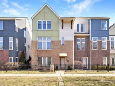 2278 City View Dr, Cleveland, OH, 44113