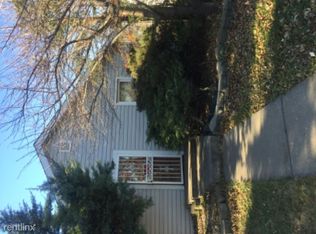 4960 S Linder Ave, Chicago, IL 60638