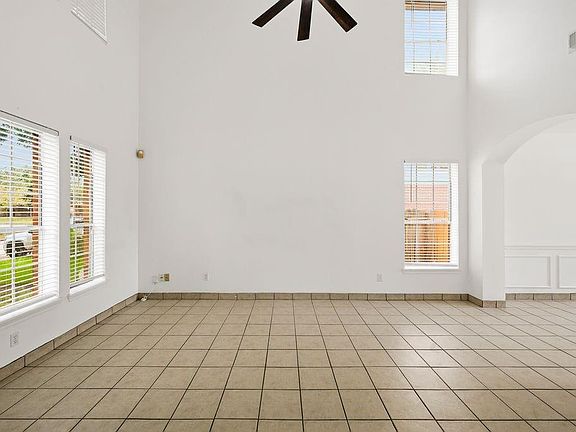 5th image of 5007 Kleinbrook Dr