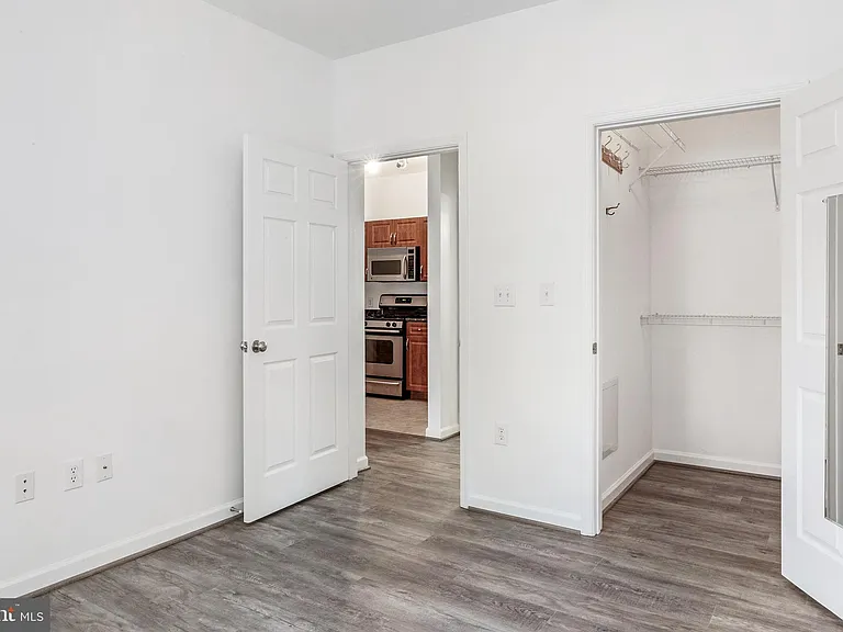 12929 Centre Park Cir #118 — Photo 10
