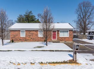 100 Clinton Dr, Paris, KY 40361