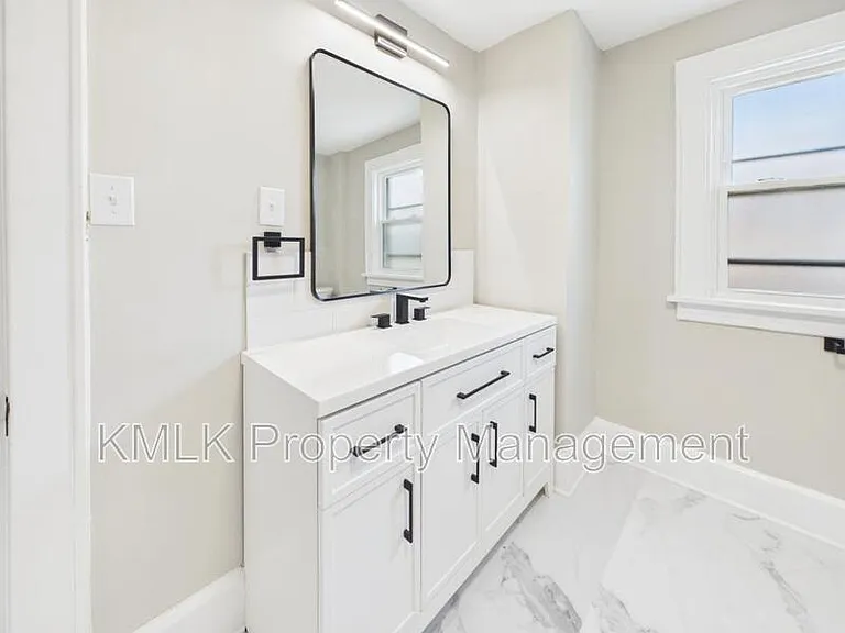 2899 Northland St — Photo 39