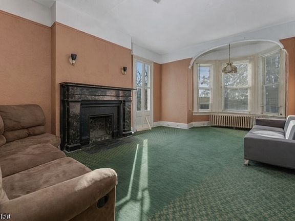 12th image of 50 Drakestown Rd