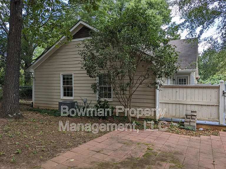 145 Diamond Dr — Photo 41