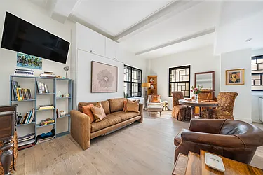 Rented by Brown Harris Stevens