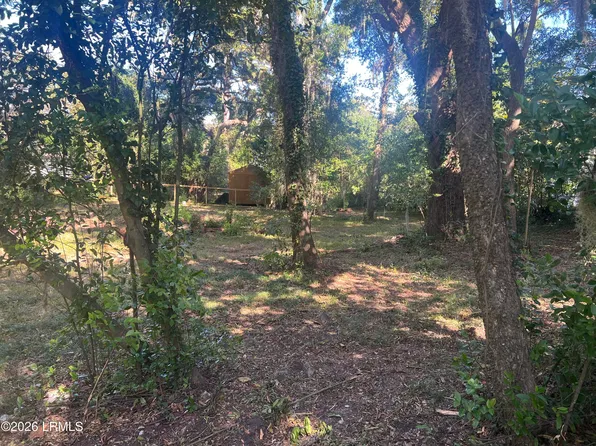 2507 Acorn Hill Avenue, Beaufort, SC 29902