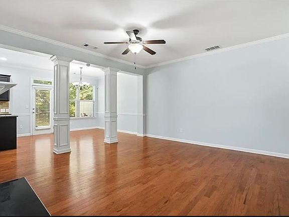 4th image of 2375 Bellyard Dr