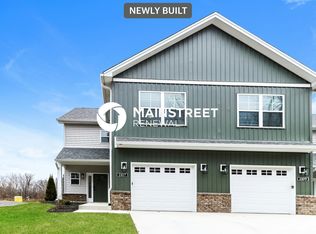 2107 Paddle Wheel Dr, Jeffersonville, IN 47130