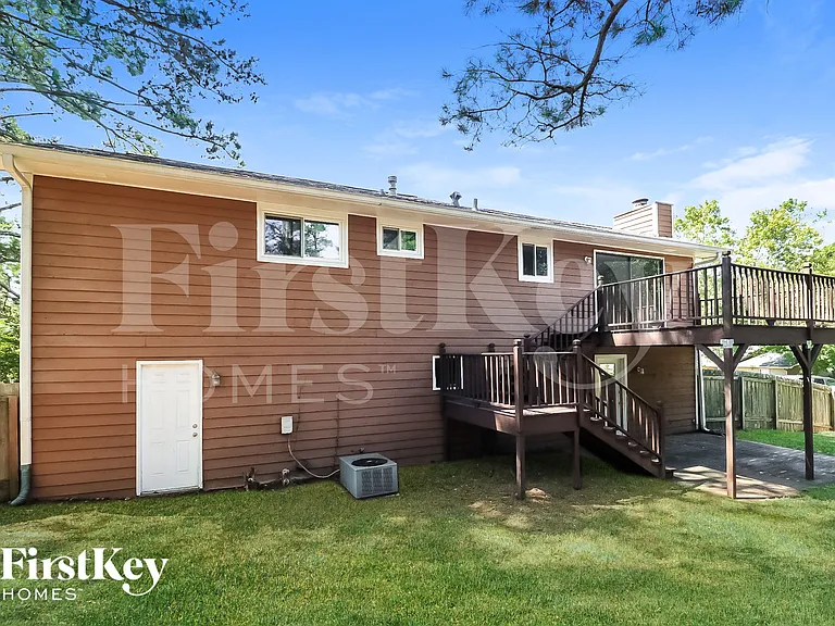 200 Parkmont Ct — Photo 18
