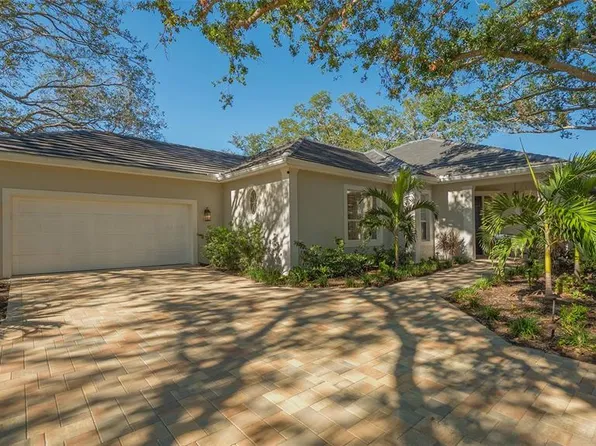 32 Bay Head Ln, Osprey, FL 34229