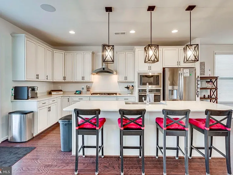 42440 Dogwood Glen Sq — Photo 18