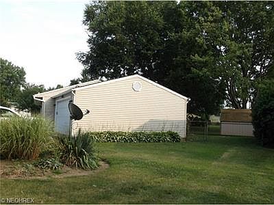 2nd image of 398 Washington Cir