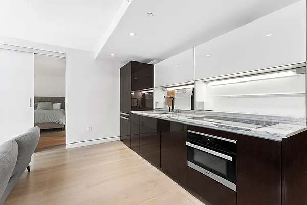 Rented by Corcoran | media 11