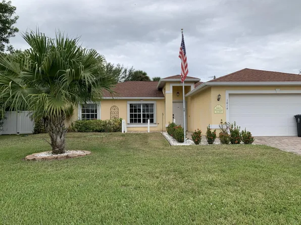 1019 SW Paar Drive, Port St Lucie, FL 34953