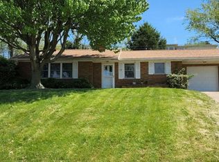 604 Highland Blvd, Coshocton, OH 43812