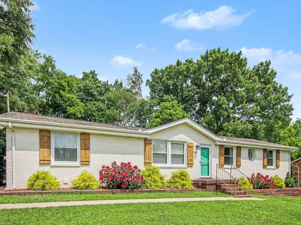 604 Dorothy Dr, Goodlettsville, TN 37072