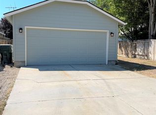 1421 W Storey St, Meridian, ID 83646