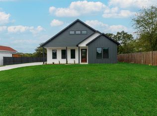 643 Pierson St, Lancaster, TX 75146