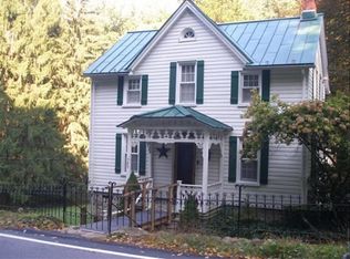 329 Mountain Top Rd, Reinholds, PA 17569