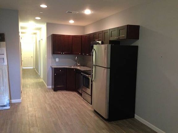 4th image of 2311 N Park Ave APT 1