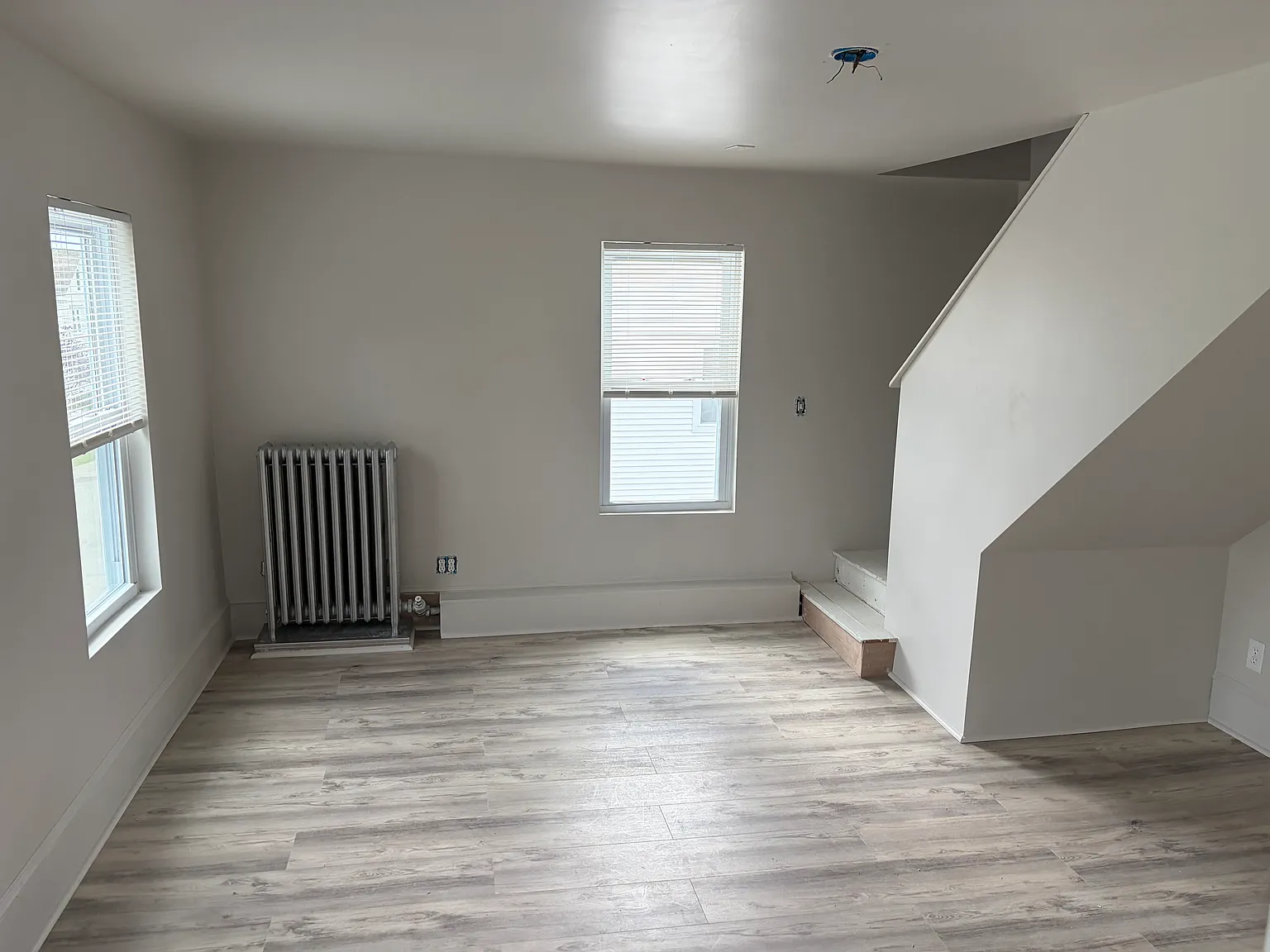 8th Ave, Haverhill — Photo 4