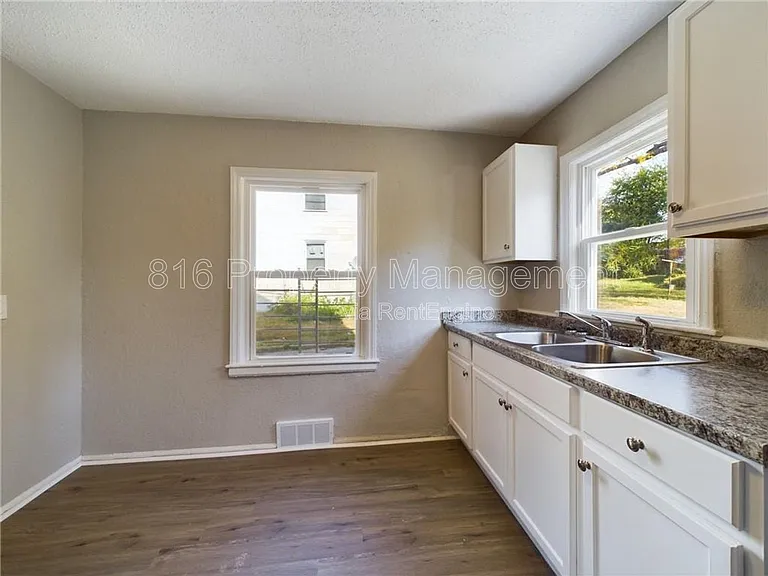 7433 Arleta Blvd — Photo 6