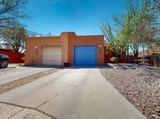 1556 Escondida Ct, Santa Fe, NM 87507