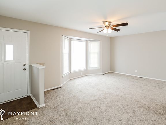 4th image of 9600 Belmont Ave