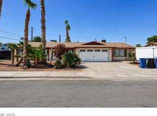 4985 Arizona Ave, Las Vegas, NV 89104
