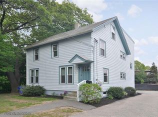 15 Allen Ave, Riverside, RI 02915