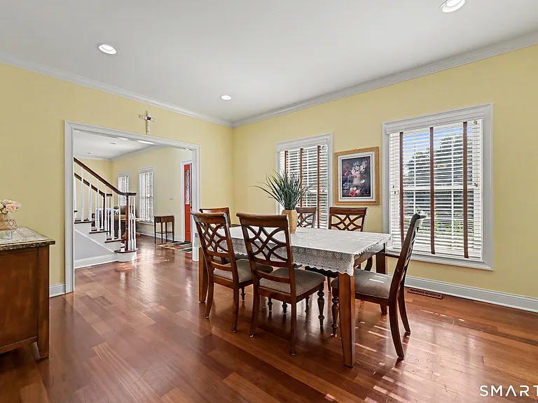 56 Barholm Ave — Photo 9