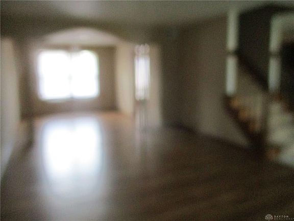 4th image of 8901 Canary Ct
