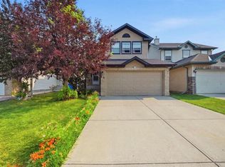 54 N Saddlecreek Cres NE, Calgary, AB T3J 4R9