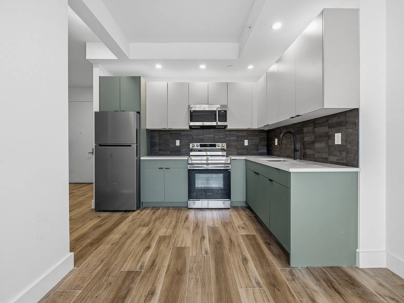 2258 Fulton Street — Photo 4