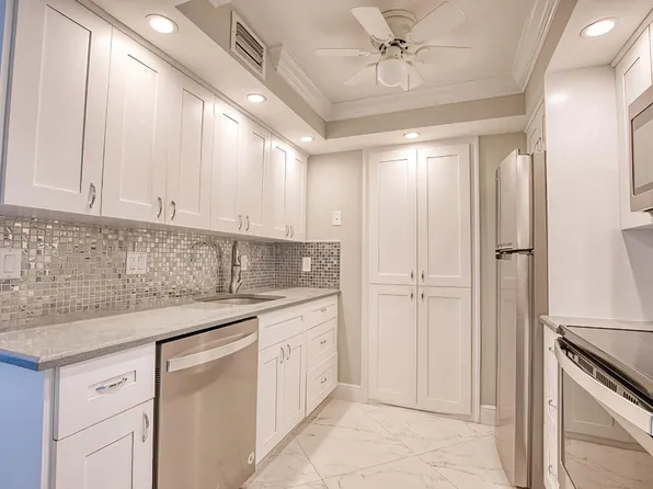 111 Briny Avenue #610, Pompano Beach, FL 33062