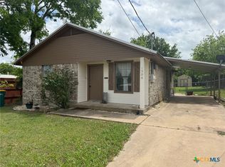 1506 Saint Louis St, Gatesville, TX 76528