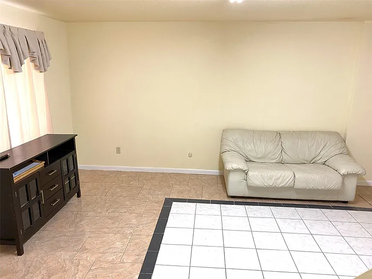 7831 Fuqua St #7831 — Photo 4