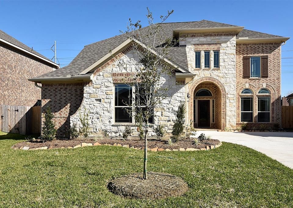 1st image of 1321 Graham Trace Ln