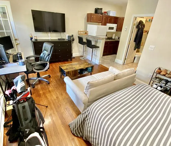 61 Clarendon St #5 — Photo 3