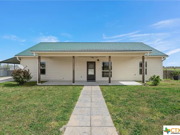 341 Honey Bee Ln, Rogers, TX 76569