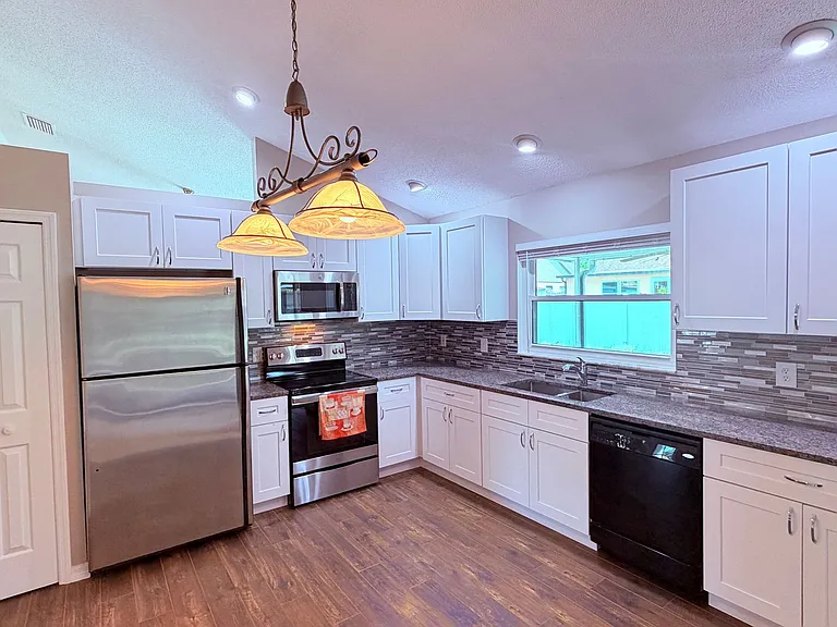 2850 Bolton Bnd — Photo 11