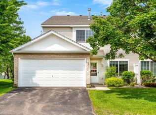 1186 Havenview Dr, Shakopee, MN 55379