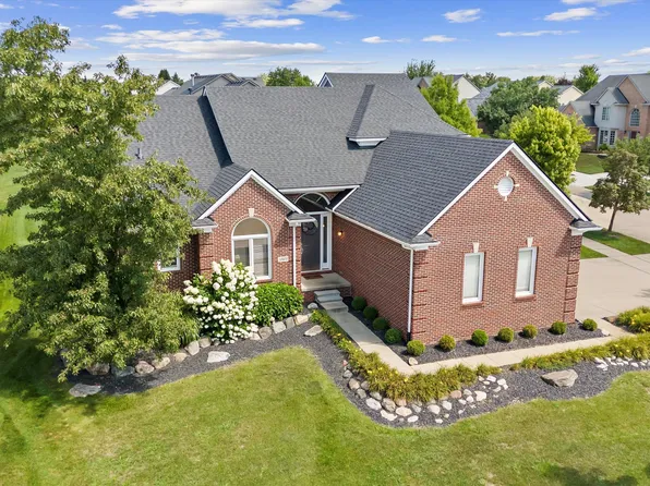 13103 Karl Dr, Plymouth, MI 48170