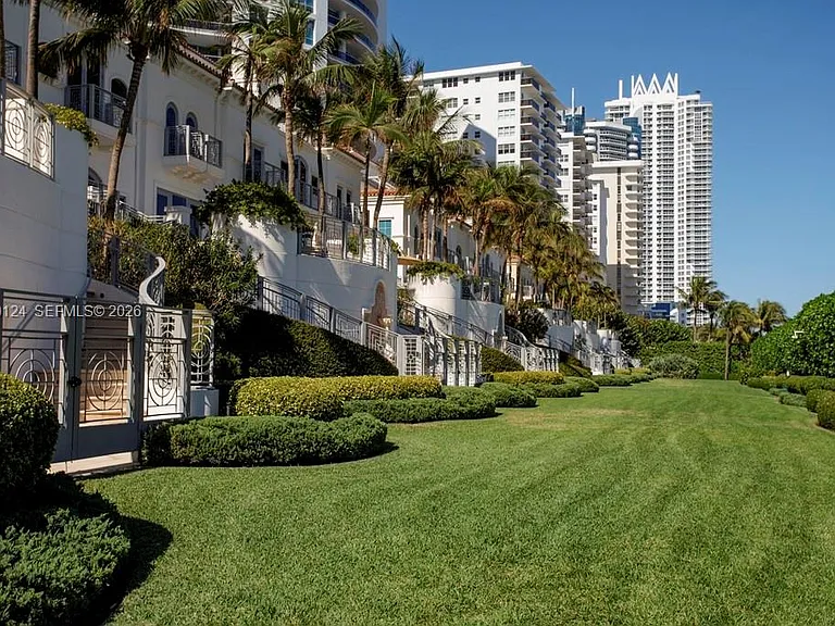 5959 Collins Ave #807 — Photo 51