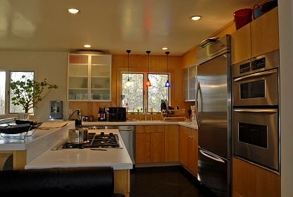 4th image of 16 Lyme Ln