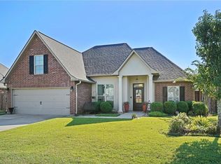 28436 Loiret Ct, Ponchatoula, LA 70454