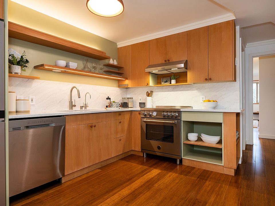 1st image of 732 11th Ave E APT 304