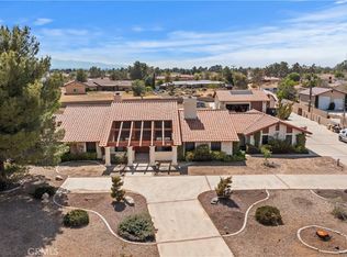 20301 Tonawanda Rd, Apple Valley, CA 92307