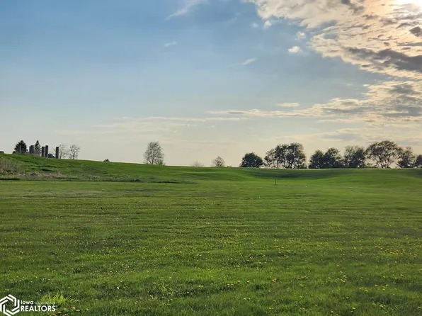 423 Brickyard Rd, Sheffield, IA 50475